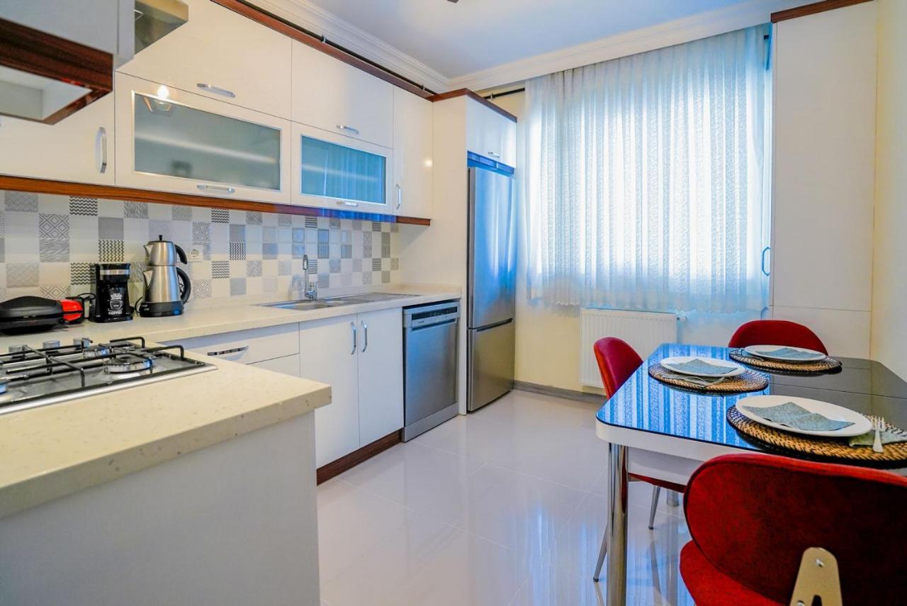 Central And Comfy Flat With Balcony In Muratpasa Antalya Exterior foto