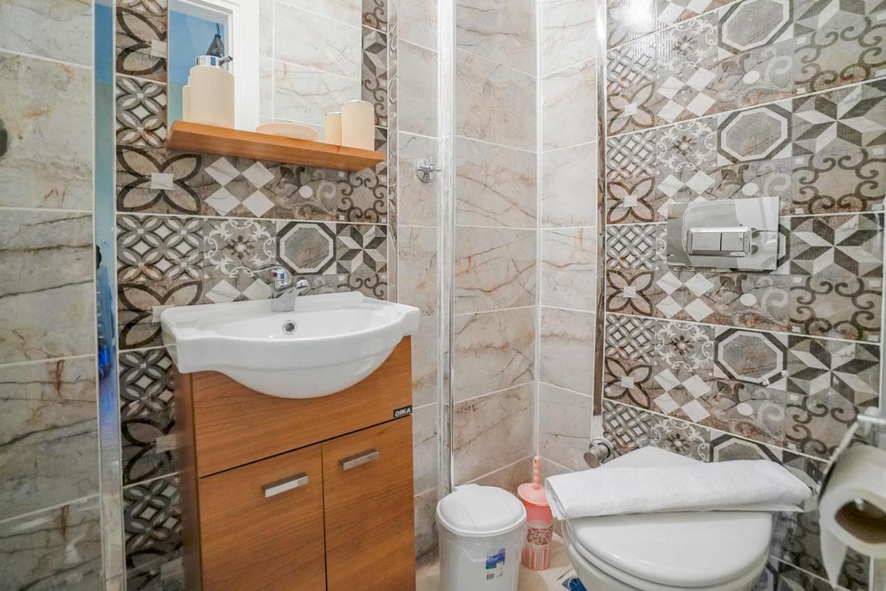 Central And Comfy Flat With Balcony In Muratpasa Antalya Exterior foto